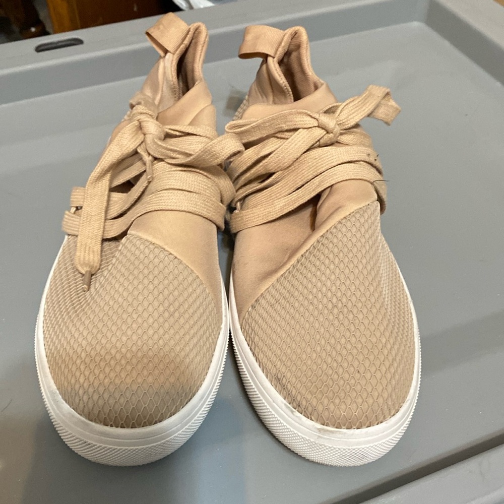 Steve Madden Lancer sneakers sz. 9